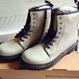 NIB Dr Martens Silver Boots SZ J5